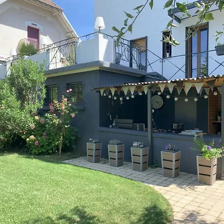 Aix'traordinaire 3* エクスレバン