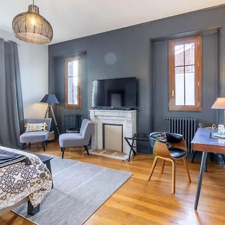 Aix'traordinaire Bed & Breakfast 3*