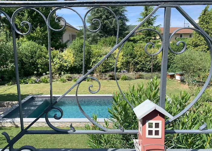 Couette-café Aix'traordinaire 3*